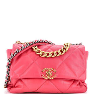 Chanel 19 Flap Bag Quilted Leather #251789C45B